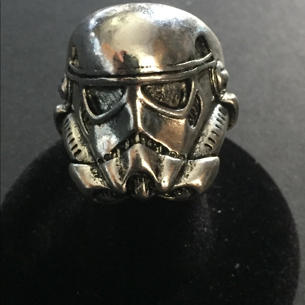 Rings - Picture 8 of 8